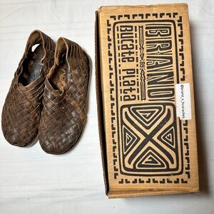 Women's Brown Woven Flats